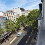 Hotel Des Pyrenees - Entre Bastille Et Nation