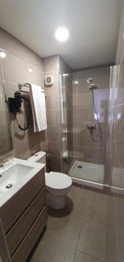 Hotel Des Pyrenees - Entre Bastille Et Nation Paris