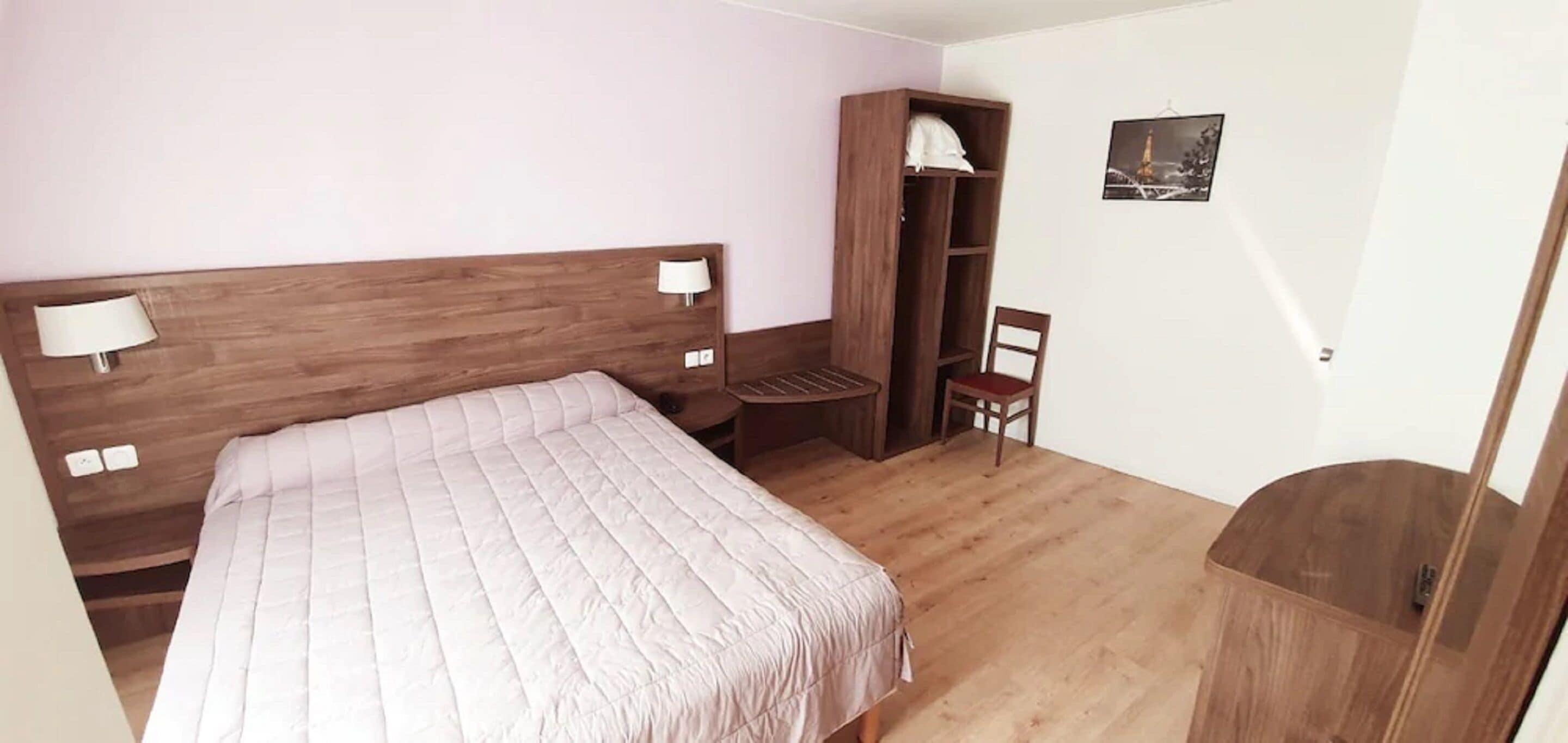 Des Pyrenees - Entre Bastille Et Nation 2* Paris