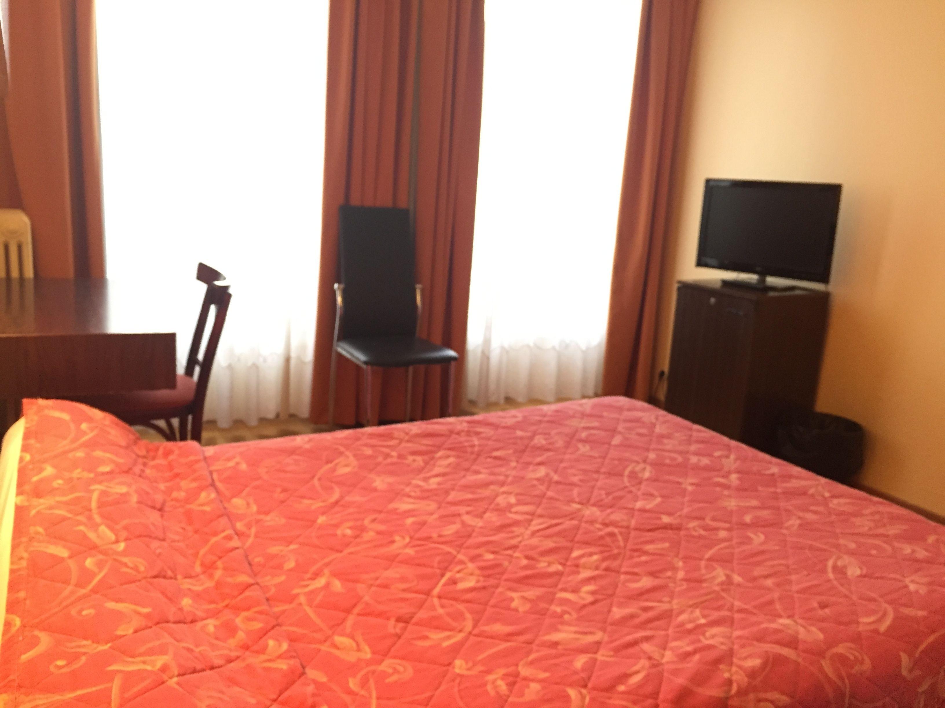 Des Pyrénées - Entre Bastille Et Nation Parigi