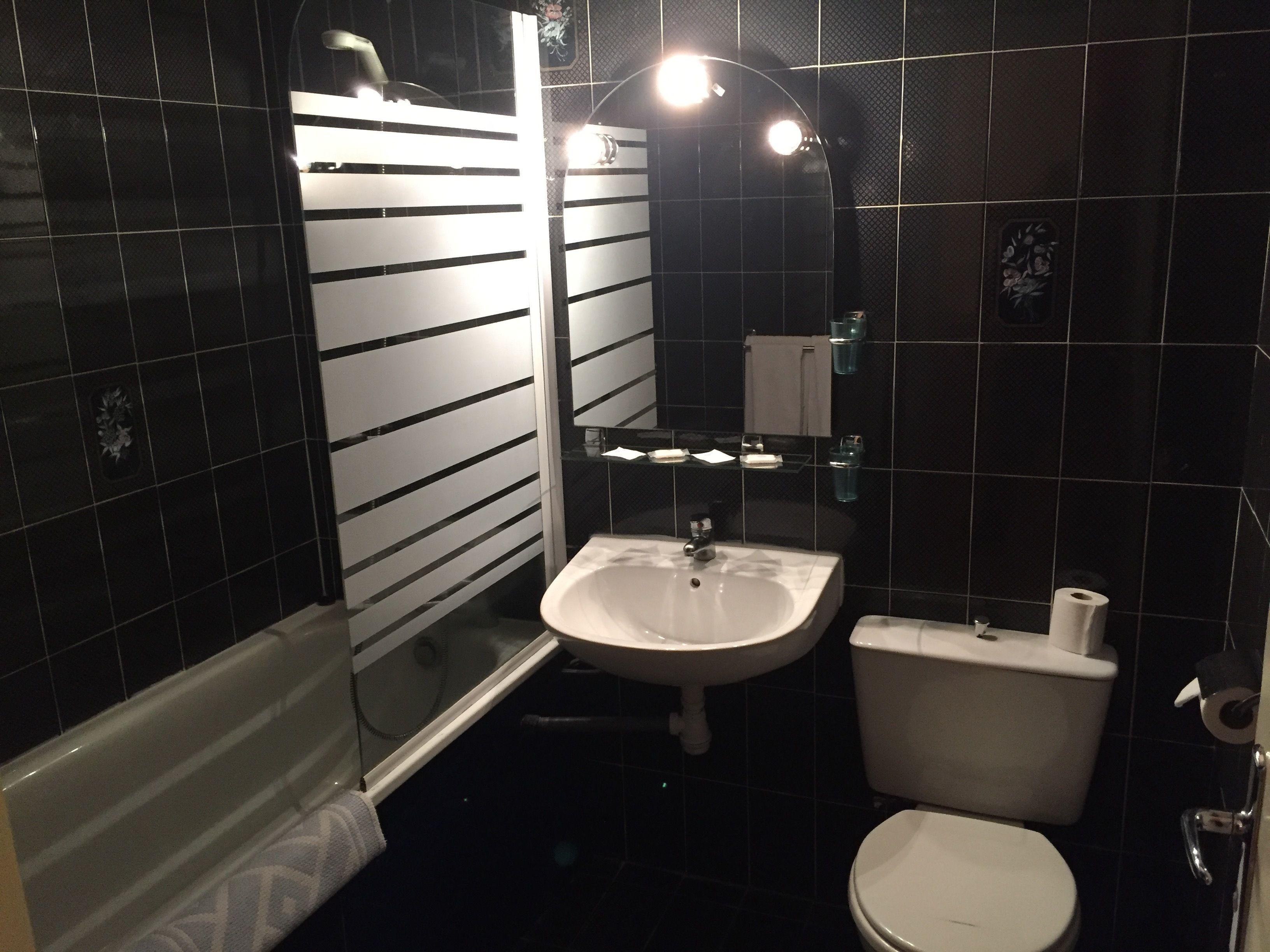 Des Pyrénées - Entre Bastille Et Nation 2* Parigi